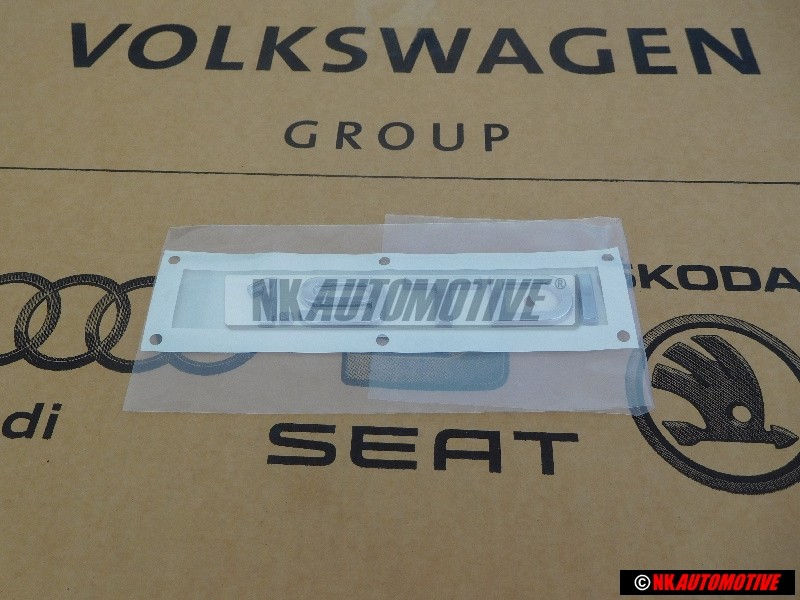 Audi Original 1.9 TDI Arrière Embleme Monogramme Logo Chrome - 8L0853743J 2ZZ