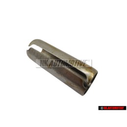 SKF Essieu Avant Bras De Liaison Suspension Douille de Montage - VKDS 331062