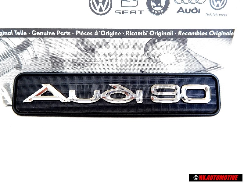 Audi Original AUDI 90 Bord Embleme Monogramme Logo Noir Chrome - 893853682B