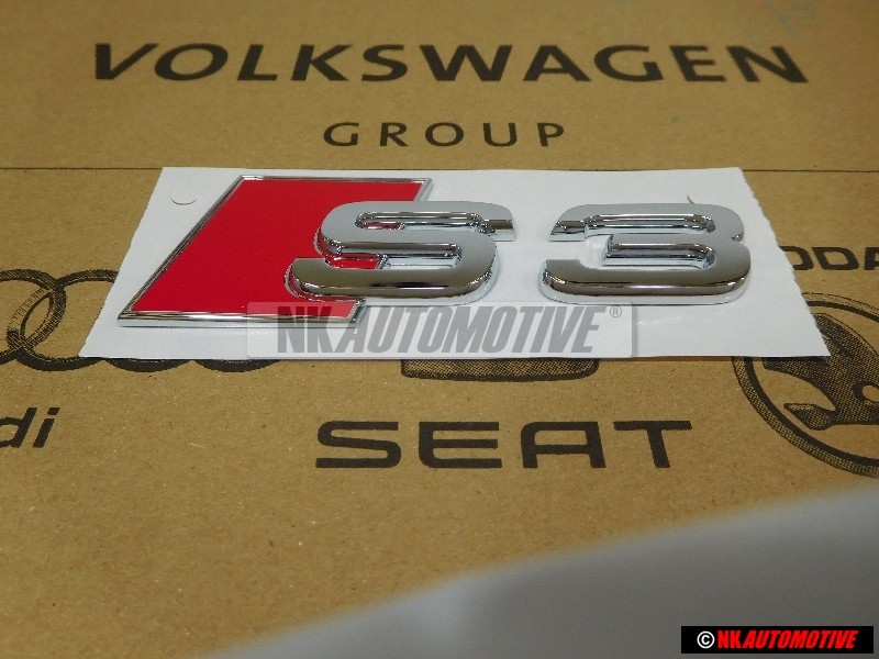 Audi Original S3 Arrière Embleme Monogramme Logo Chrome Rouge - 8P0853735 2ZZ