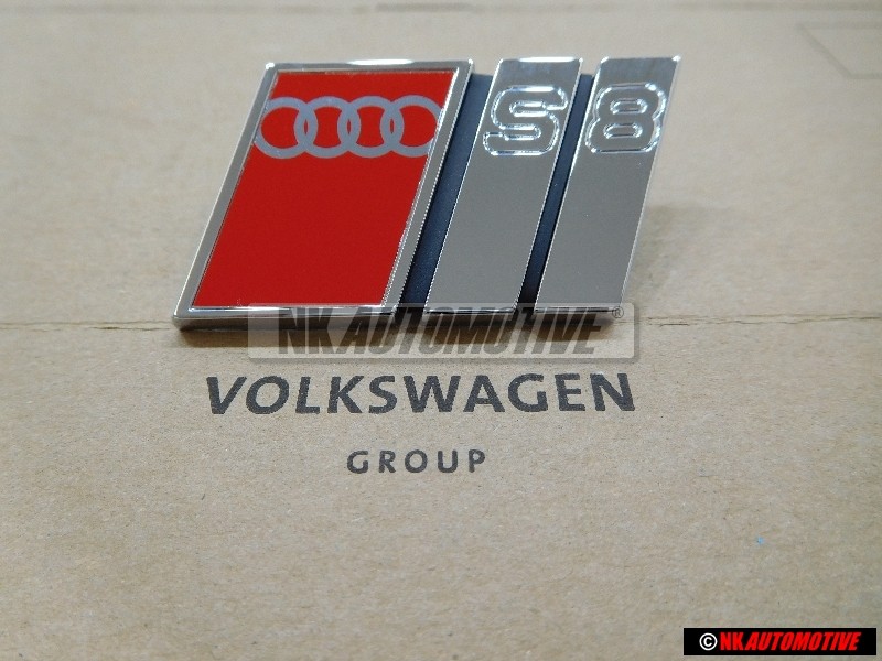 Audi Original S8 Avant Embleme Monogramme Logo Chrome Rouge - 4D0853736A 2ZZ