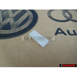 VW Original Boitier A Fiche Plate - 2E0971989E