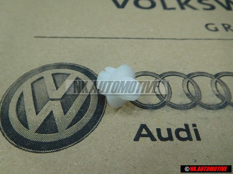 Audi Original Ecrou Encastrable - 4A0867340