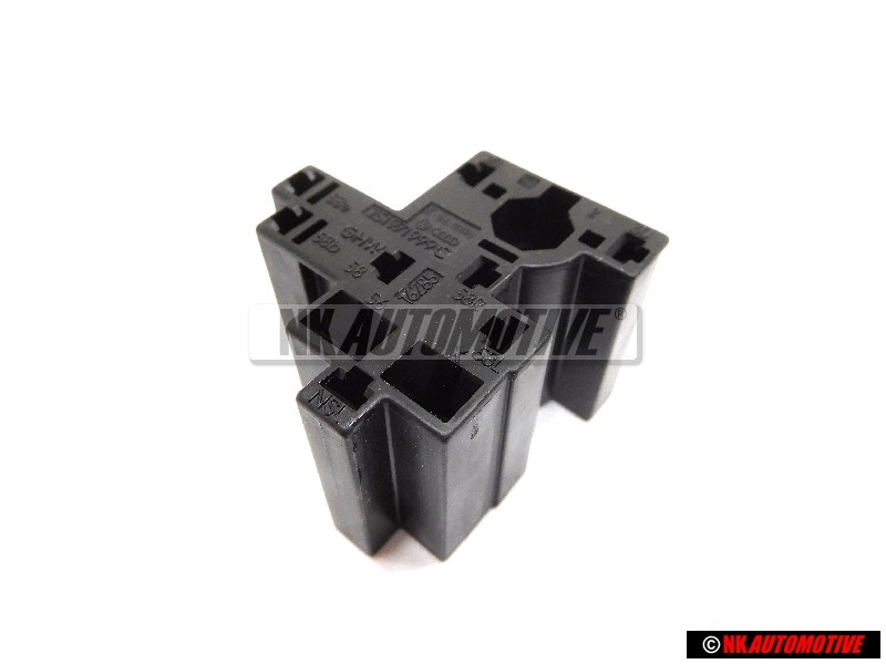 VW Original boitier a fiche plate - 251971999C