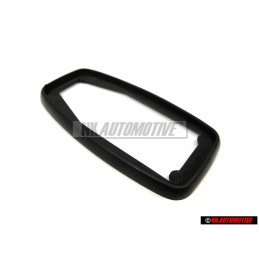 VW Classic Parts embase - 111837211C