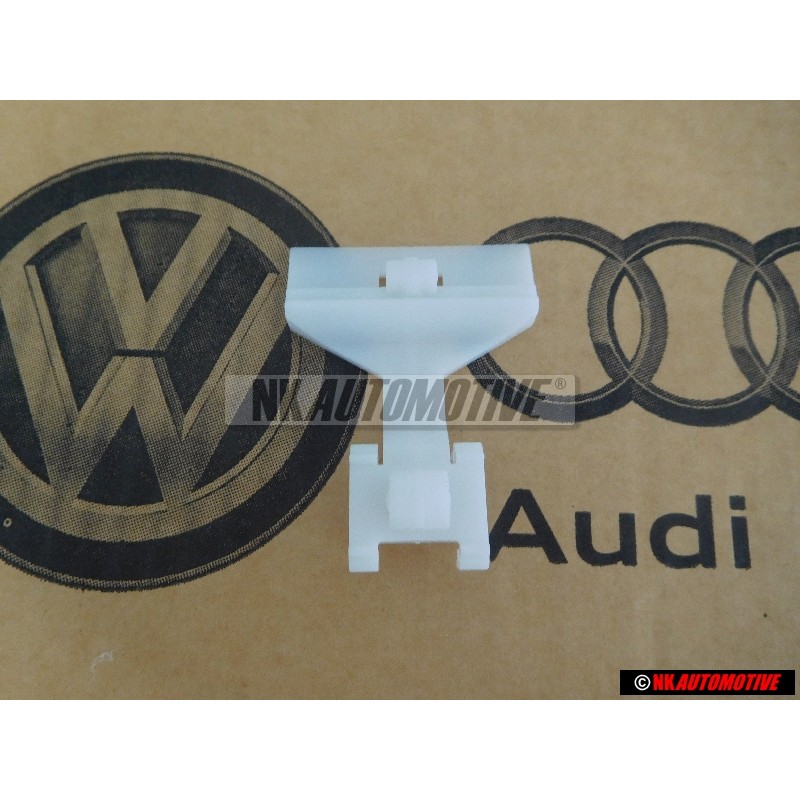 Audi Original Clip - 4A0853825K