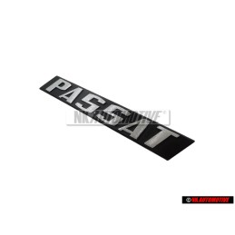 VW Original PASSAT Arrière Embleme Monogramme Logo Argent Brossé - 321853687C