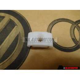 VW Original Support - 811611797