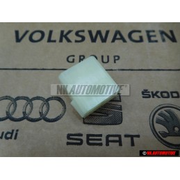 VW Original Boitier A Fiche Plate - ZBA971838
