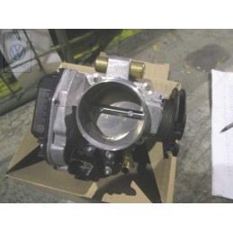 VW Original Unite De Commande Du Papillon - 037133064K
