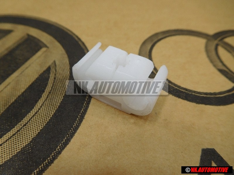 VW Original Support - 811611797C