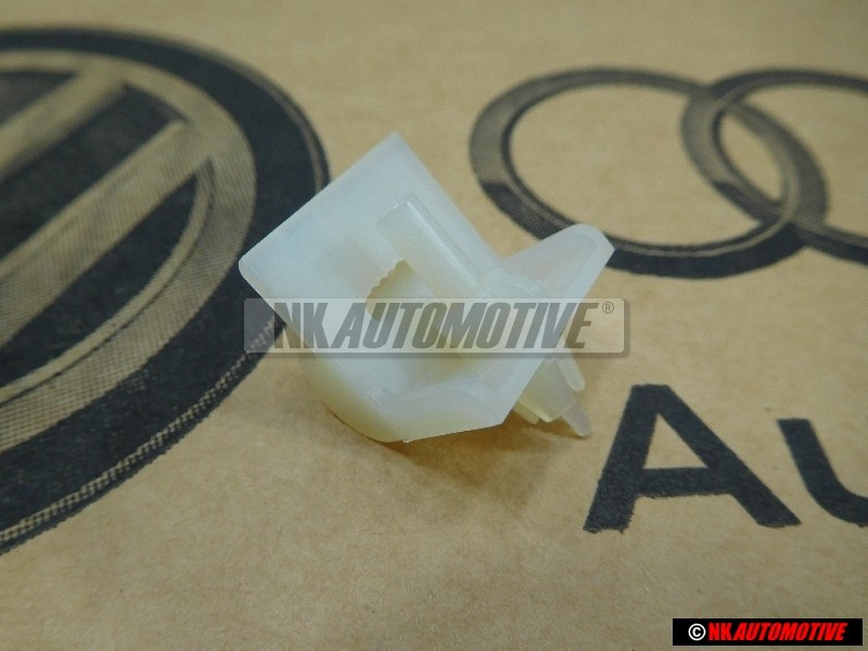 VW Original Clip - 321867299C