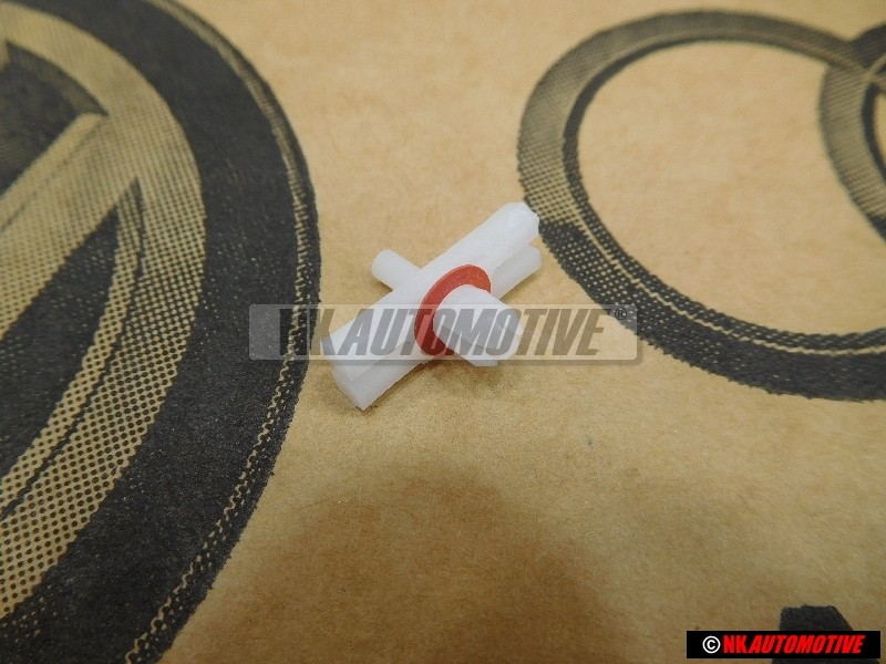 VW Original Piece Supprimee - 825853139